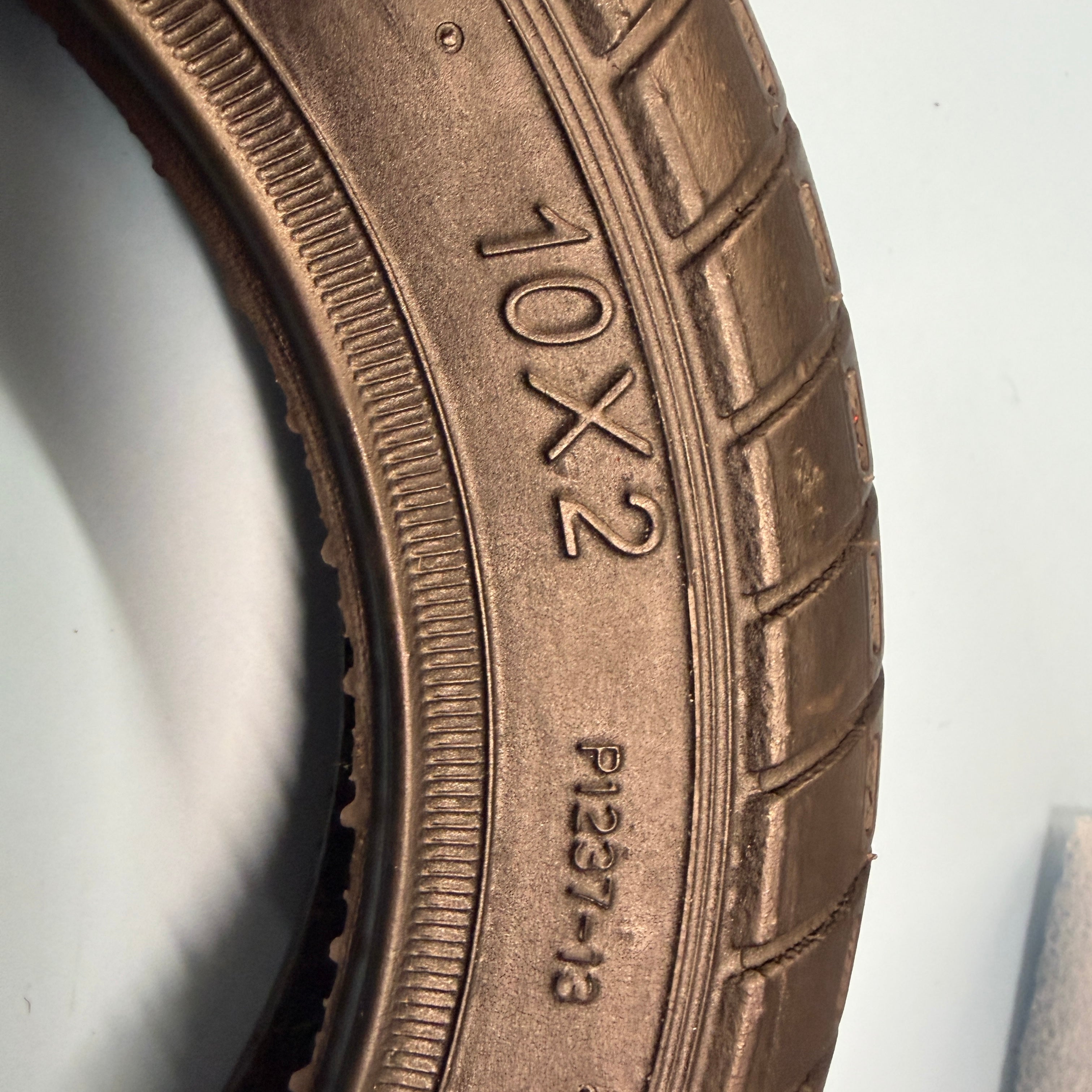 10*2 outer tyre
