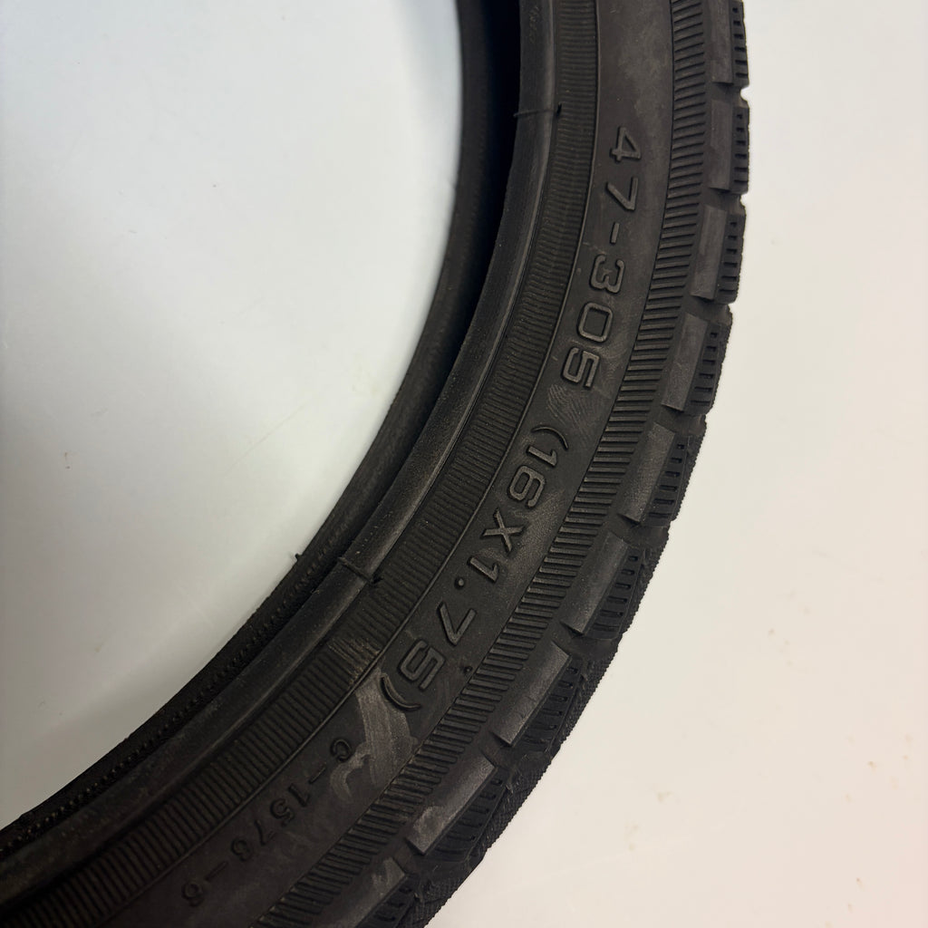 CST 16*1.75 Outer Tyre