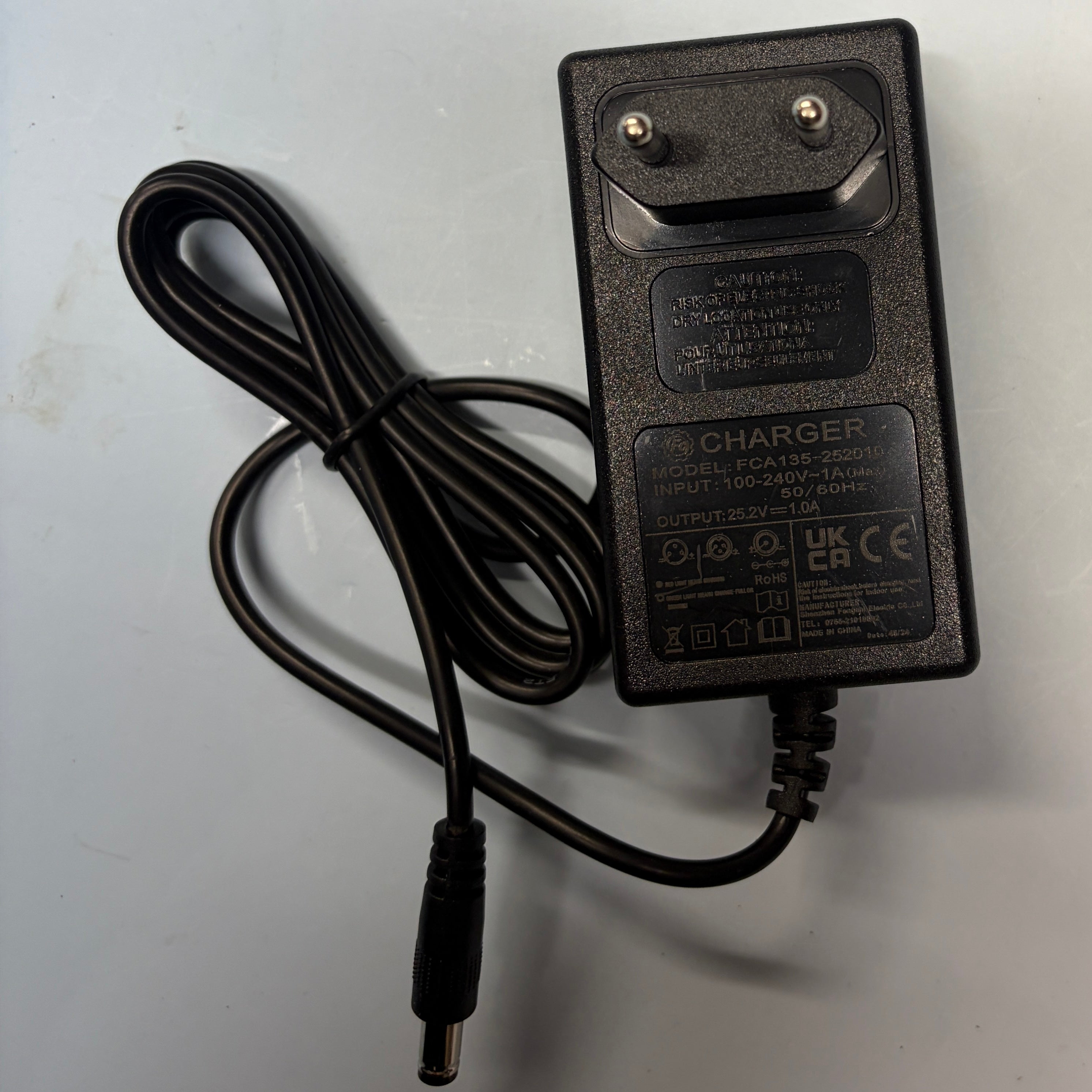 25.2V 1A charger 2 pin for kids scooter